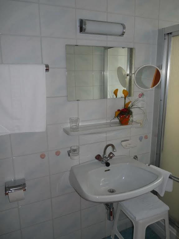 Parkhotel Zur Klause باد هول المظهر الخارجي الصورة